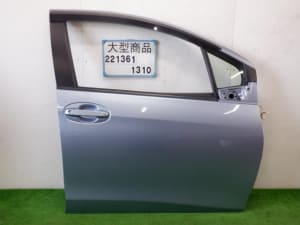 Front Right Door Assembly TOYOTA Vitz 2013 DBA-NSP135 6700152500 (PA81602489) 