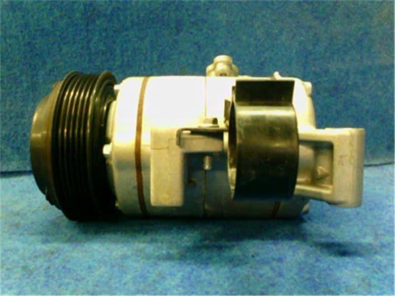 Used]A/C Compressor MAZDA Axela 2013 ABA-BL6FJ B44D61450A - BE