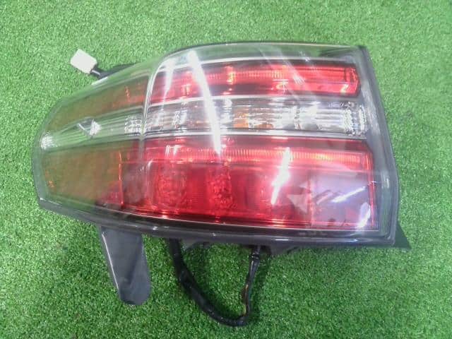 New & Used TOYOTA SAI 2014 DAA-AZK10 Tail Lights Spare Parts - BE