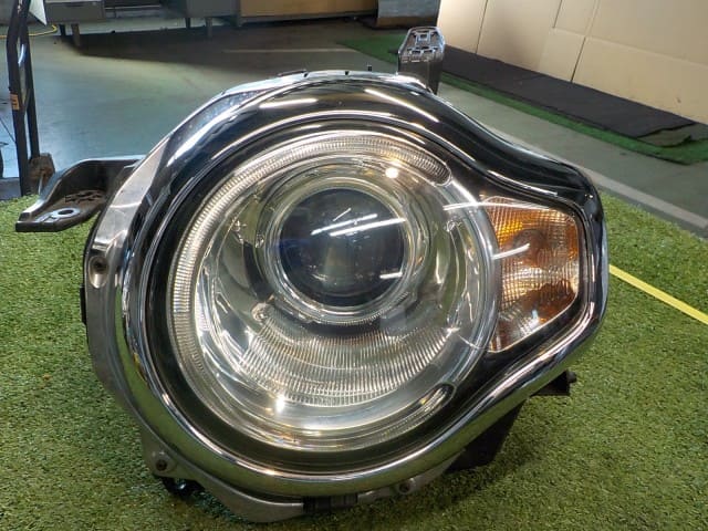 Used]Right Headlight SUZUKI Hustler 2018 DAA-MR41S 3512065P14 - BE