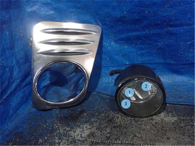 New & Used NISSAN SERENA 2013 DAA-HFC26 Fog Lights Spare Parts