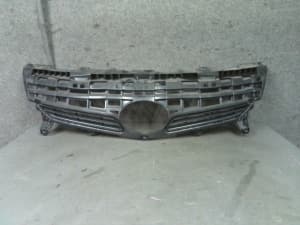 Radiator Grille TOYOTA Prius 2014 DAA-ZVW30 5311147040 (PA124916871) 
