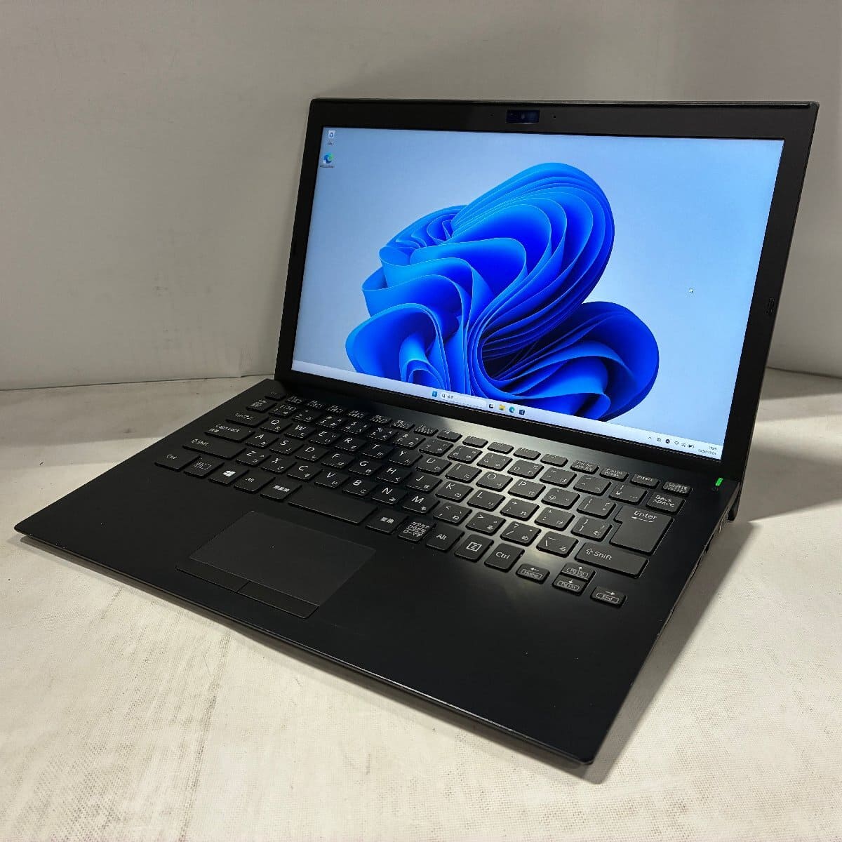 New]Fujitsu LIFEBOOK A748/TX (Corei5-8250U/4GB/500GB/Smulti/Win10