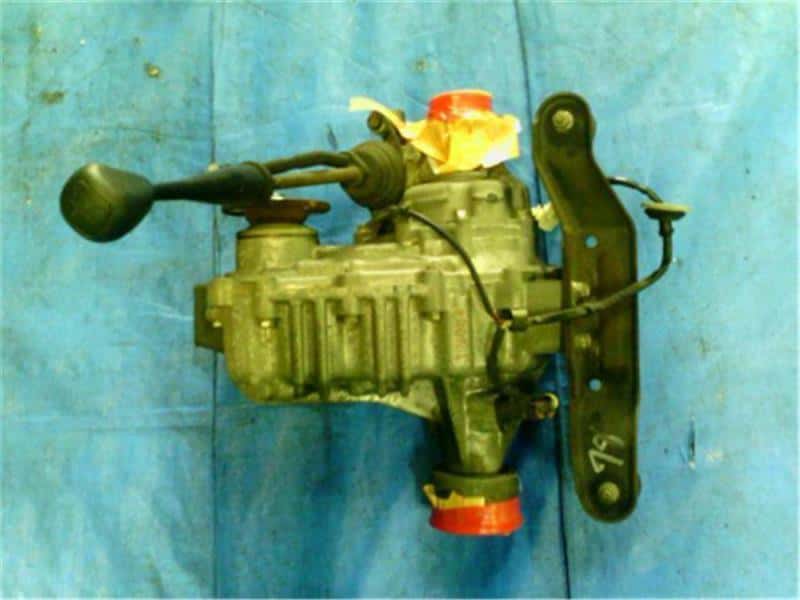 三菱　CV5W デリカ　トランスファー　3200A067 Used]Transfer Case MITSUBISHI Delica D5 2007 DBA-CV5W 3200A067