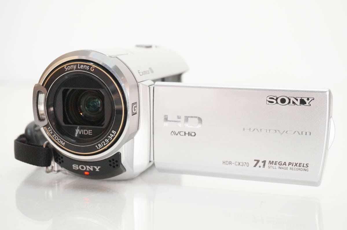 Used]There is SONY digital HD video camera HANDYCAM HDR-CX370V/S