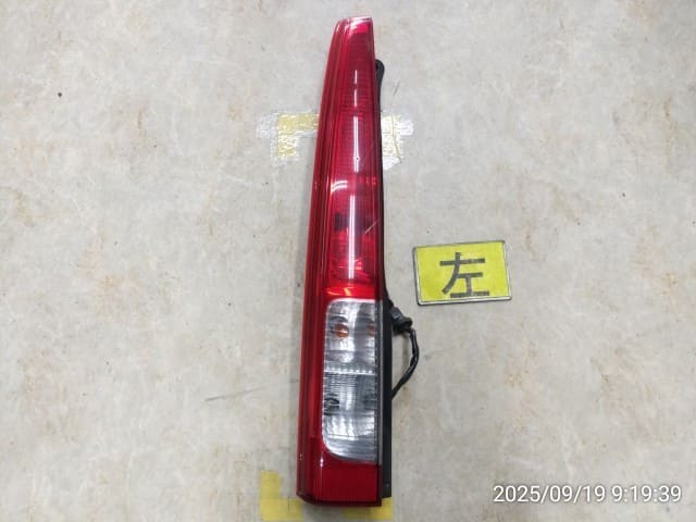 Used]☆Good Condition ☆ Daihatsu Mira cocoa L675S Genuine Left