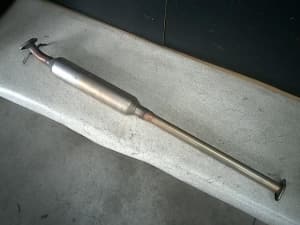 Exhaust Center Muffler SUZUKI Solio 2013 DBA-MA15S 1419071L11 (PA02417991) 
