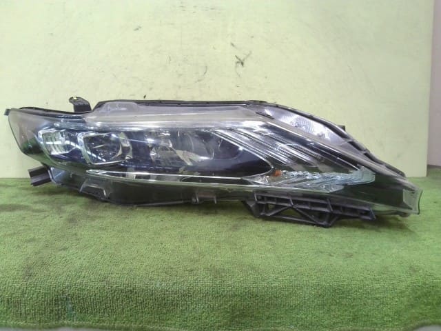 New & Used TOYOTA HARRIER Headlights Spare Parts - BE FORWARD Auto