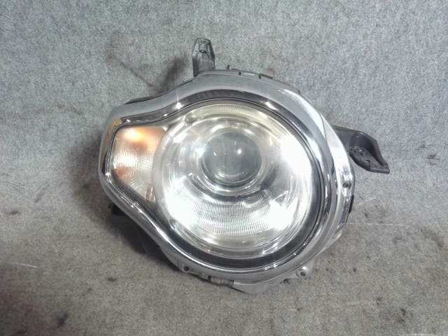 Used]Right Headlight SUZUKI Hustler 2016 DAA-MR41S - BE FORWARD