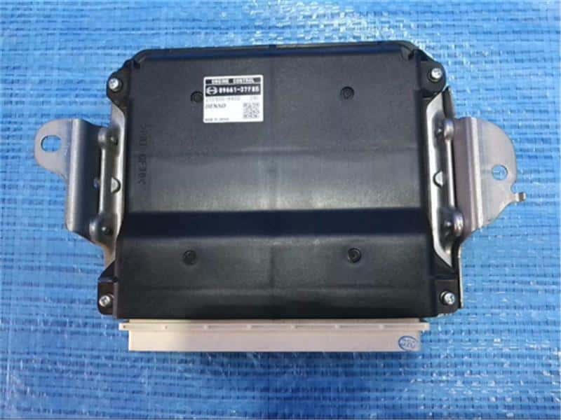 Used]Engine Control Unit / ECU Hino dutoro Toyota dyna 89661-37690