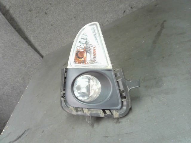 New & Used TOYOTA AQUA DAA-NHP10 Turn Signal Lights Spare Parts