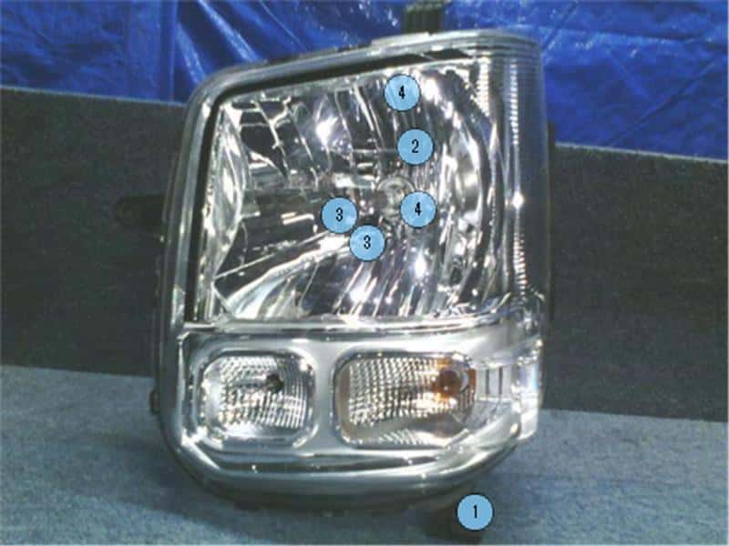 Used]Left Headlight SUZUKI Every 2015 EBD-DA17V 3532064P00 - BE