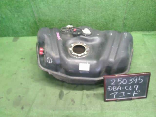 Recondition Honda Accord Fuel Tanks 2007 DBA-CL7 17500SEA023