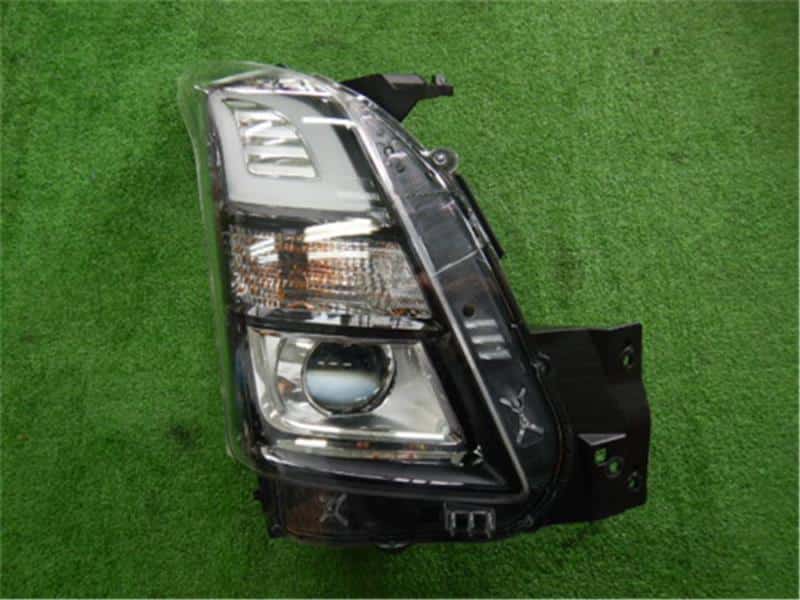 Used]Wagon R Stingray MH55S Left Headlight 3532063RA0 - BE FORWARD