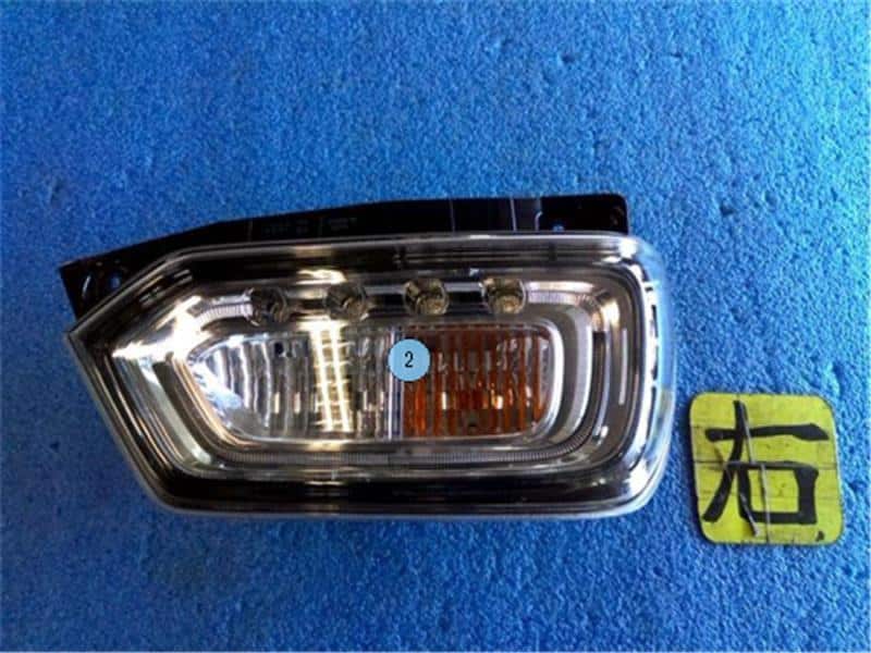 Used]Right Tail Light SUZUKI Wagon R Stingray 2018 DAA-MH55S