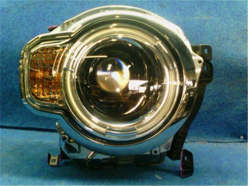 Used]Right Headlight SUZUKI Hustler 2023 5AA-MR92S 3512059S13 - BE
