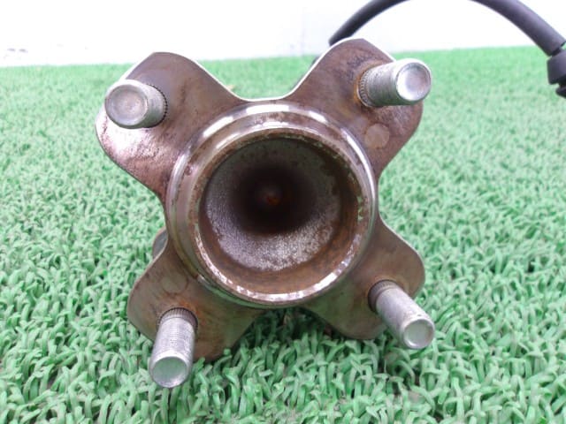 Used]Front Wheel Hub SUZUKI Alto 2015 DBA-HA36S 4340174P00 - BE