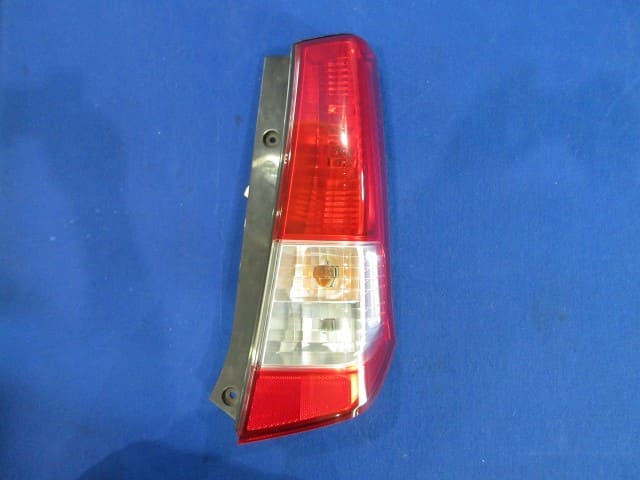 New & Used SUZUKI WAGON R Tail Lights Spare Parts - BE FORWARD