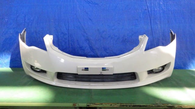 Used]Front Bumper HONDA Civic 2009 DAA-FD3 71101SNBJ50ZB - BE