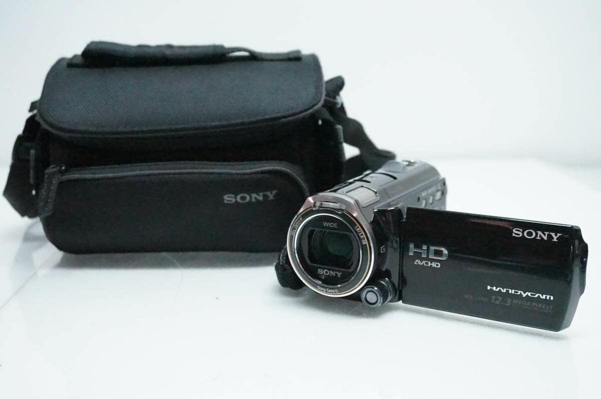 Used]SONY DCR-PC9 digital video camera recorder with Handycam Mini