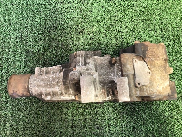 Used]Transfer Case MITSUBISHI Delica D5 2007 DBA-CV5W 3200A067
