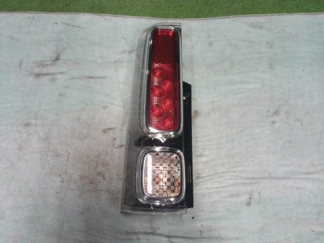 パーツ Suzuki Spacia 5AA-MK53S Left Tail Light Used]Left Tail Light SUZUKI Spacia 2021 5AA-MK53S - BE FORWARD