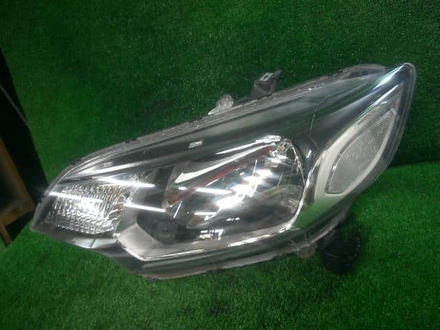 Used]Left Headlight TOYOTA RAV4 2023 6AA-AXAH54 8118542E00 - BE
