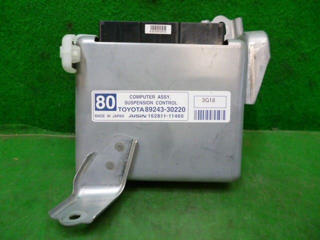 Recondition Toyota Lexus GS Computers Suspension 2013 DAA-GWL10 8924330220