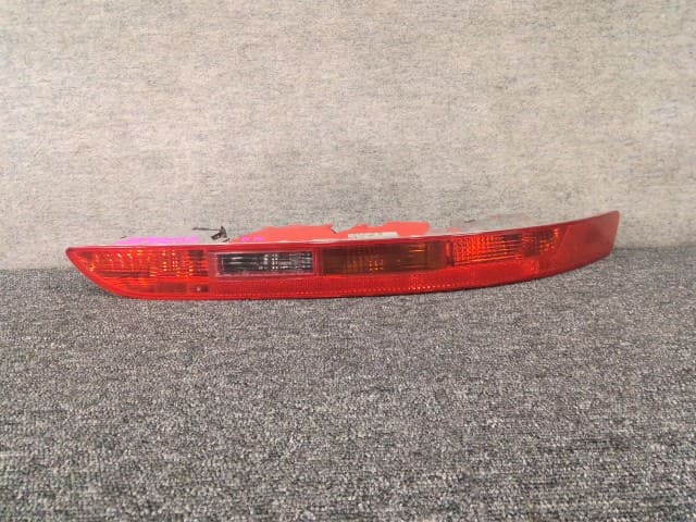 Used]52-1008 ☆Good Condition ☆LED 8W Audi A4 ☆Left Tail Light