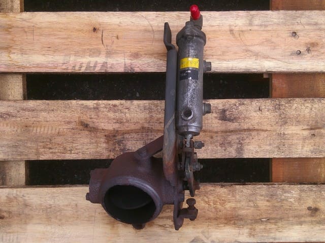 Used]Exhaust Shutter ISUZU Forward - BE FORWARD Auto Parts