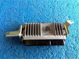 Used]Vitz 130 SRS smart key computer 89990-52261 [B1735] - BE 