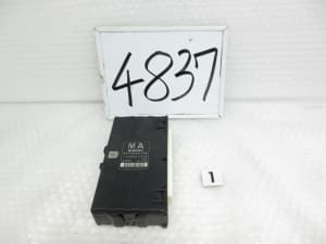 Used]Vitz 130 SRS smart key computer 89990-52261 [B1735] - BE 