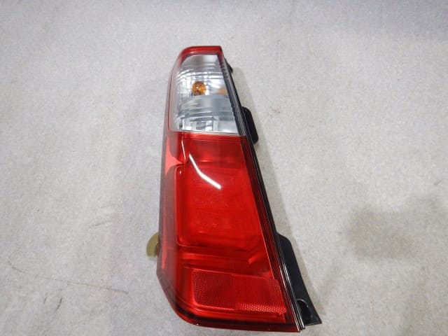 New & Used SUZUKI WAGON R Tail Lights Spare Parts - BE FORWARD