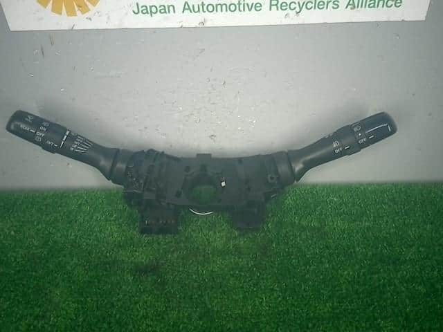 Toyota Allion Combinat 8465252250 8465252251 8414042070