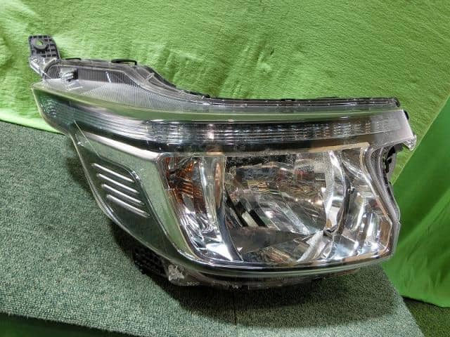 Used]Left Tail Light DAIHATSU Mira cocoa 2010 DBA-L675S - BE