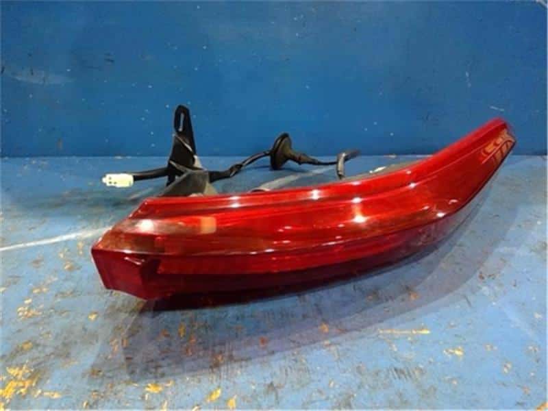 Used]Harrier ZSU60W Right Tail Lamp 8155148332 - BE FORWARD Auto Parts