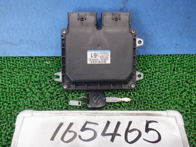 Used]Carry DA63T Engine Control Unit / ECU 3392067H40 - BE FORWARD