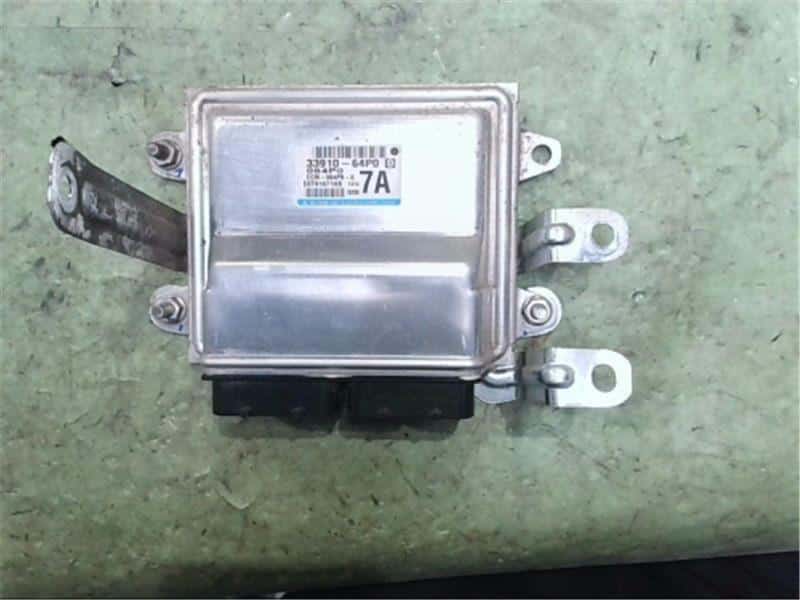 Used]Engine Control Unit SUZUKI Every HBD-DA17V - BE FORWARD Auto