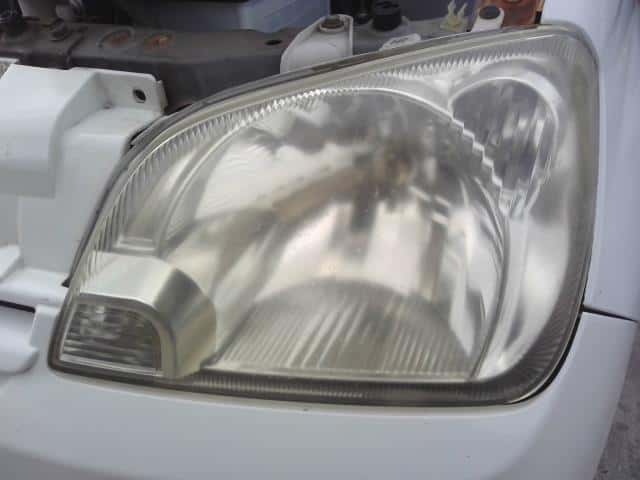 Used]Left Headlight DAIHATSU Mira E-L200S - BE FORWARD Auto Parts