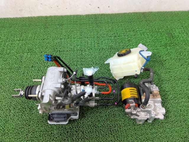 Recondition Toyota Lexus CT ABS Control Modules 2012 DAA-ZWA10 4705076030