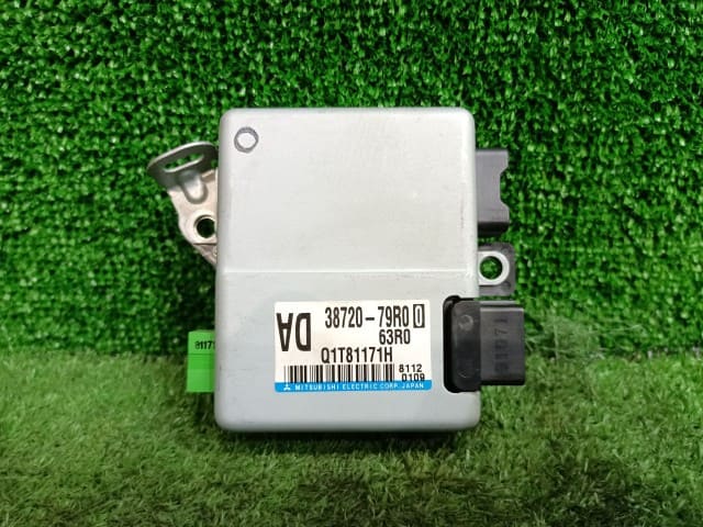 Used]Engine Control Unit / ECU SUZUKI Carry 2002 LE-DA63T