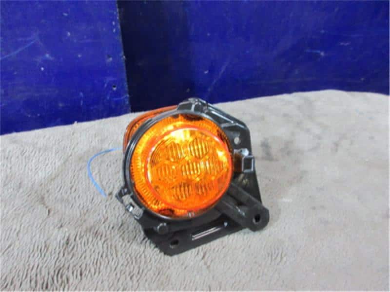 Used]Left Turn Signal Light SUZUKI Spacia 2021 4AA-MK53S