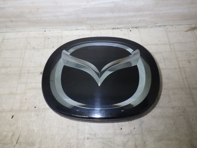 Recondition Mazda Axela Emblems 2016 LDA-BMLFS -