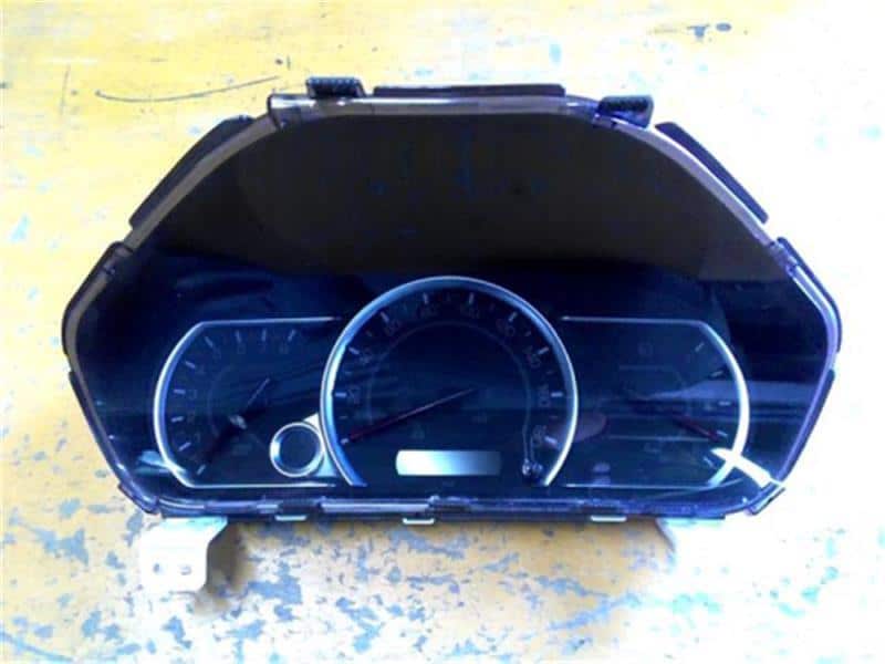 Used]Crown Hybrid GWS204 Speedometer 15790581 - BE FORWARD Auto Parts