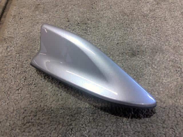 Toyota C-HR Antennas 8607747010B2(カバー) 8630047170(アンテナ)