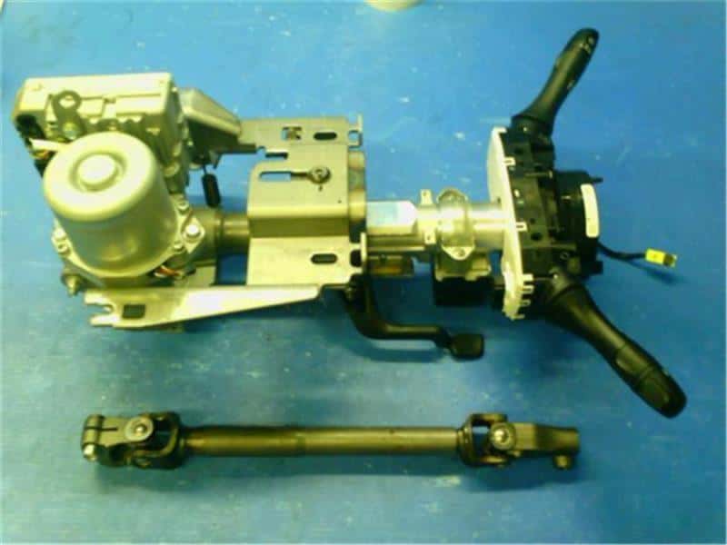Used]Serena 2009 DBA-CC25 steering shaft Power Steering motor