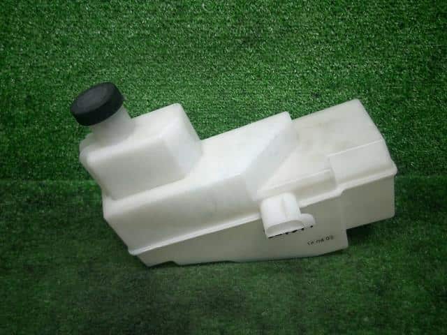 Recondition Nissan X-Trail Coolant Reservoir Tanks 2014 DBA-NT32 217114BB0A