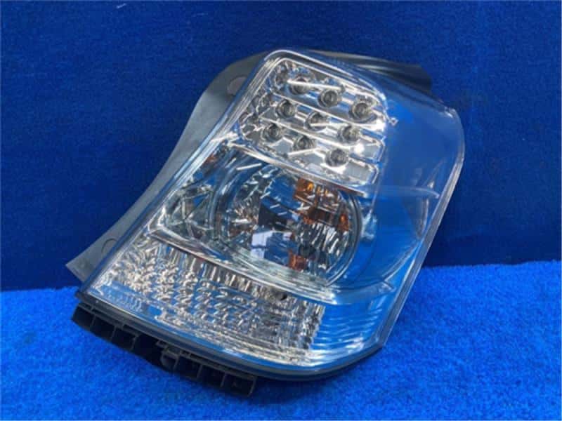 New & Used TOYOTA SAI Tail Lights Spare Parts - BE FORWARD Auto Parts