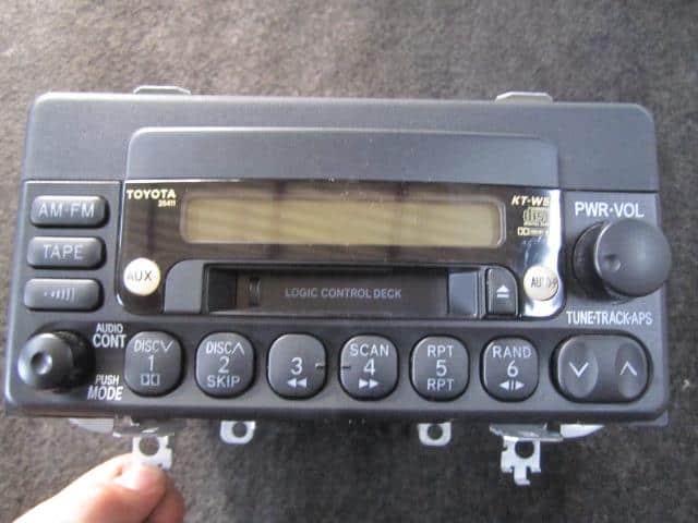 Recondition Toyota Corolla Radio Cassette Players 2000 TA-NZE121 -