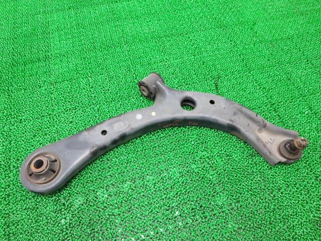 Honda Life 05 Cba Jb5 Front Right Lower Control Arm Used Pasku Ebay